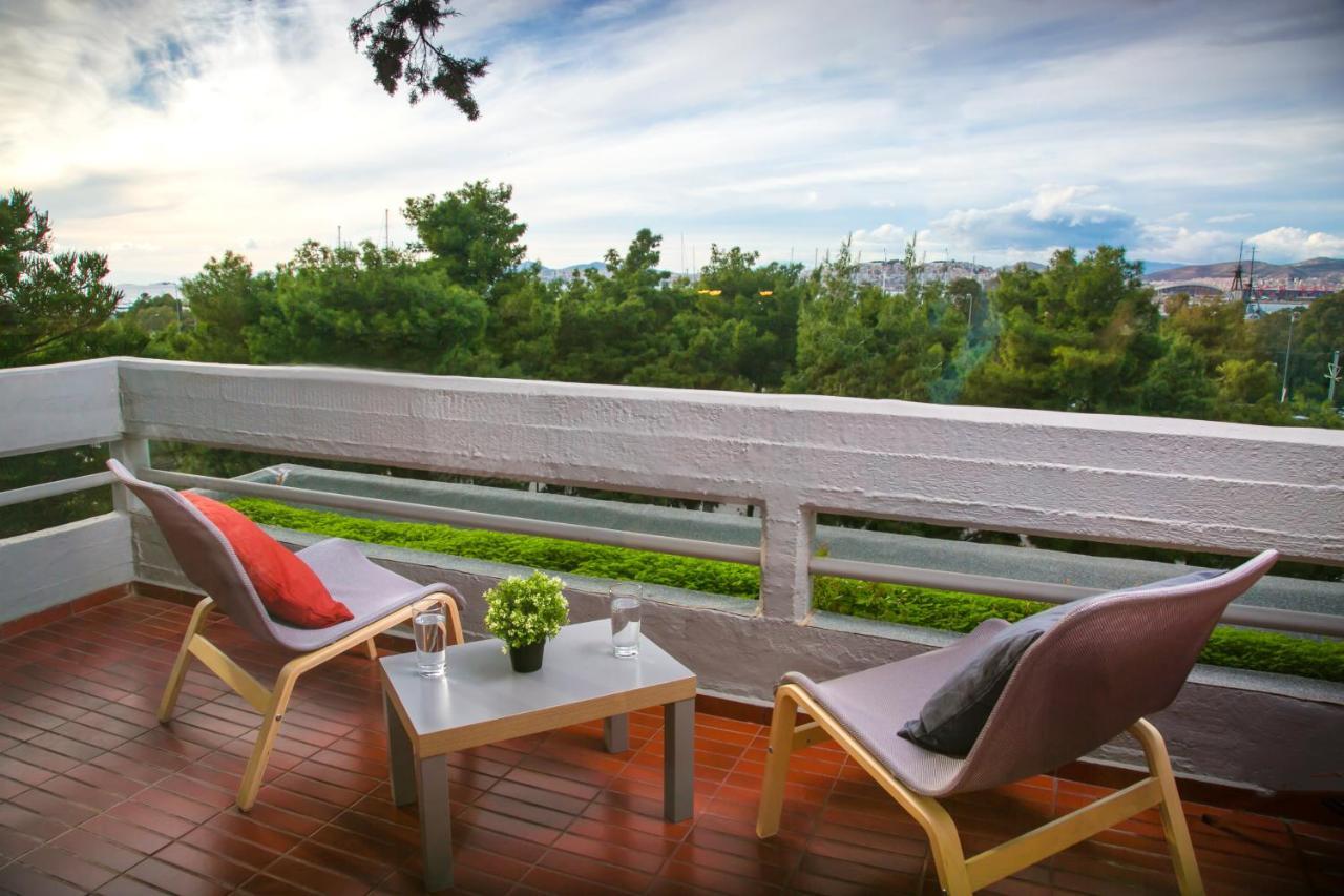 One-Of-A-Kind Athens Riviera Apartment Atenas Exterior foto